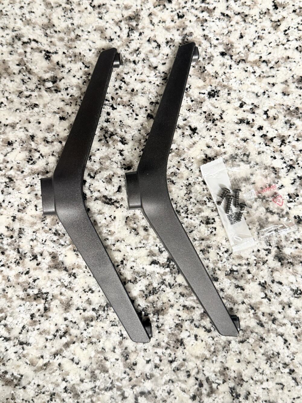40" Roku TV Stand Legs With Screws *NEW